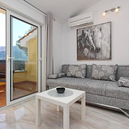 Sunshine Residence Baska ภายนอก รูปภาพ