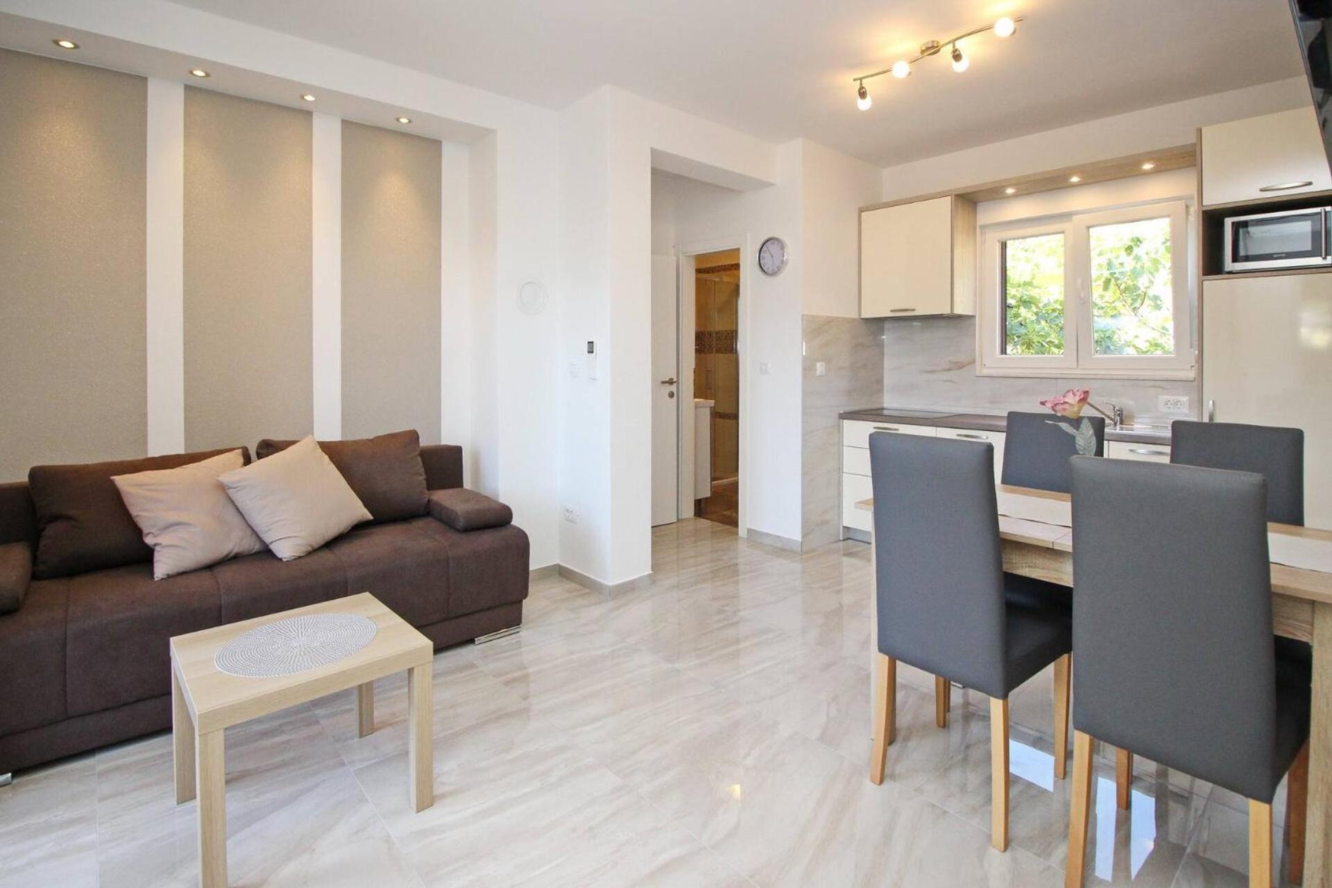 Sunshine Residence Baska ภายนอก รูปภาพ